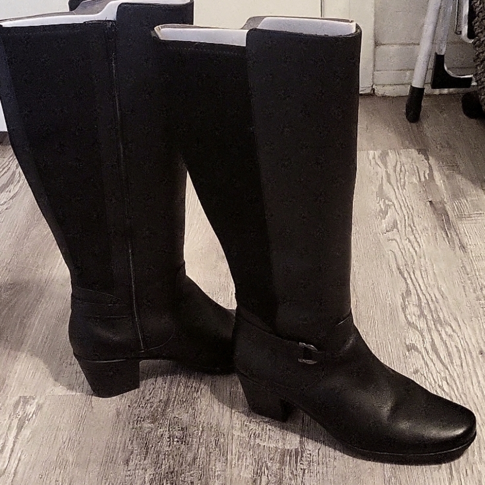 Clark Emslue Knee High Boots